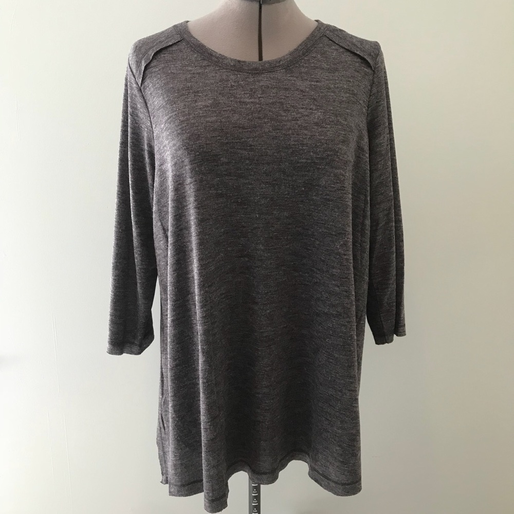 Jessica Simpson Nursing Top